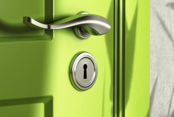 door to door advertising